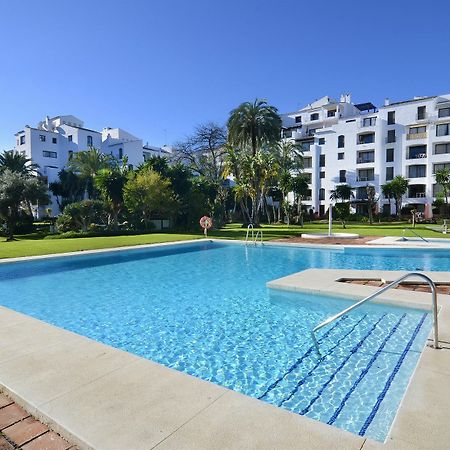 Apartamento Club Jardines Del Puerto Marbella Exterior foto