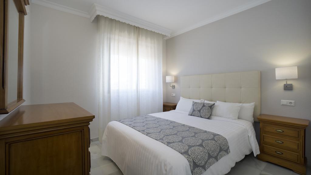 Apartamento Club Jardines Del Puerto Marbella Exterior foto