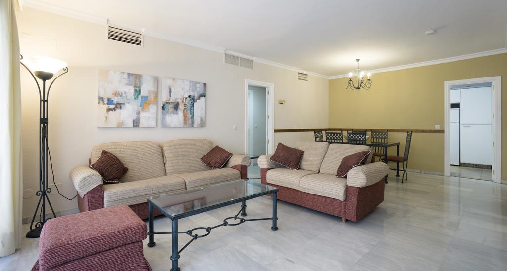 Apartamento Club Jardines Del Puerto Marbella Exterior foto
