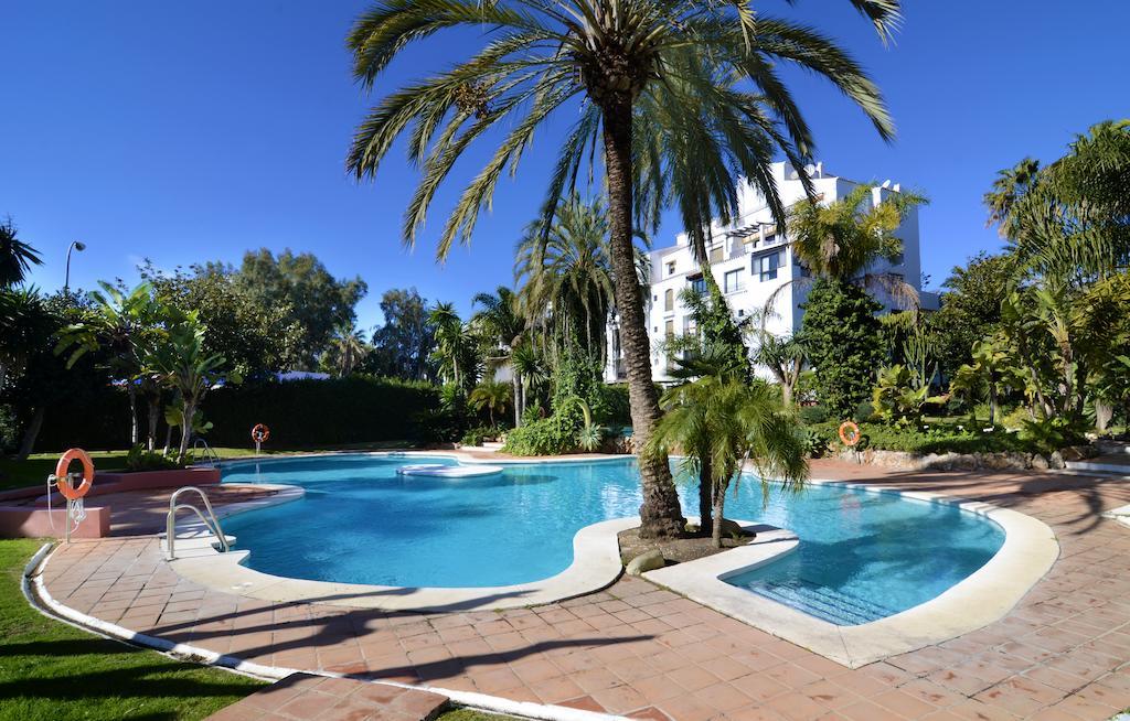 Apartamento Club Jardines Del Puerto Marbella Exterior foto